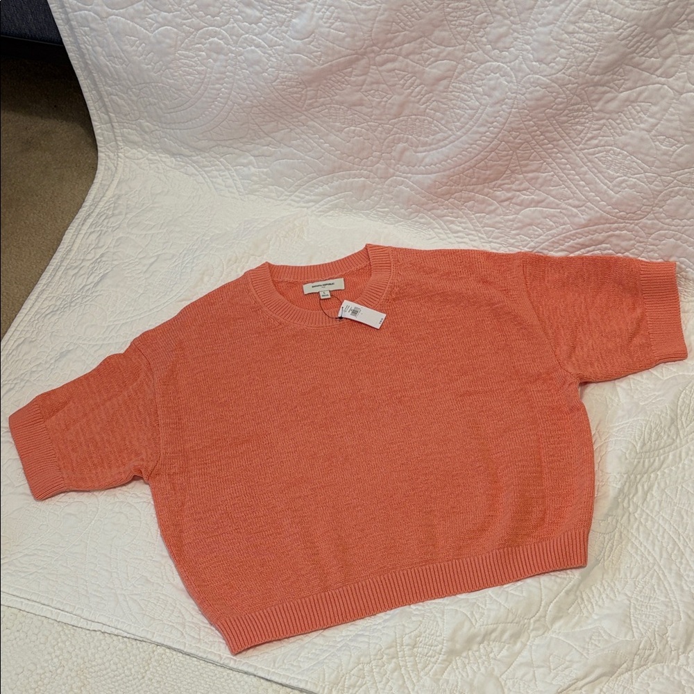 Banana Republic Coral Crew Neck Sweater